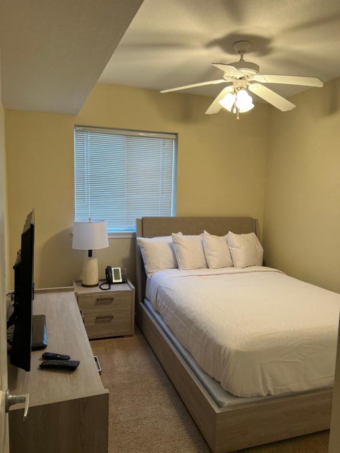 טופיקה Washburn Hotel Suites מראה חיצוני תמונה