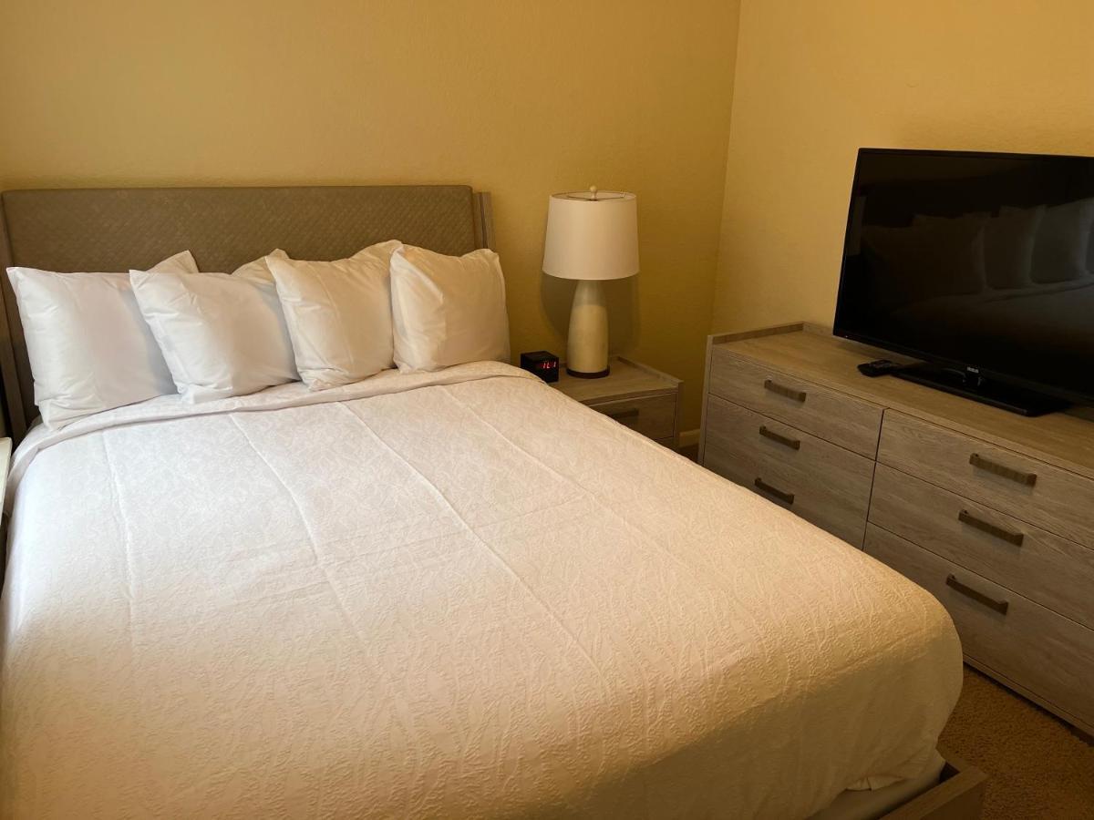 טופיקה Washburn Hotel Suites מראה חיצוני תמונה