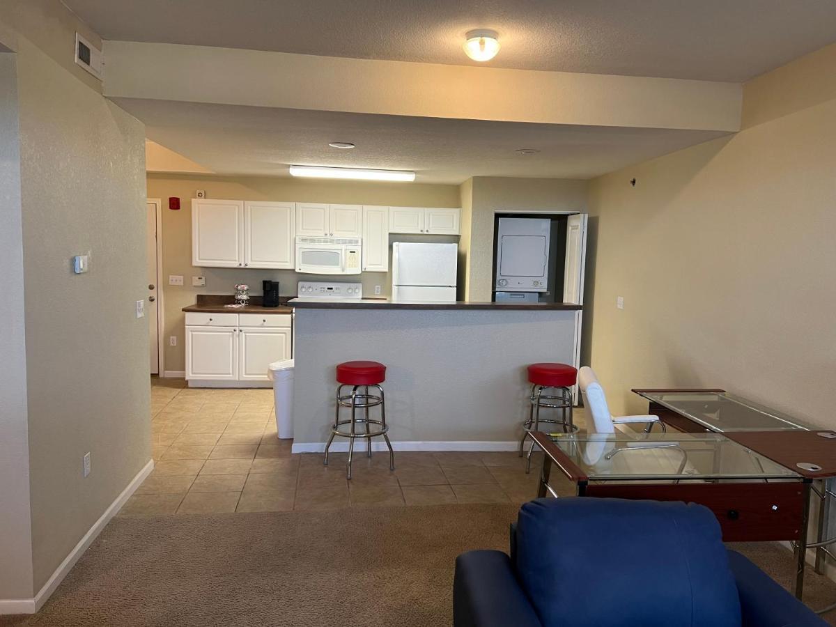 טופיקה Washburn Hotel Suites מראה חיצוני תמונה