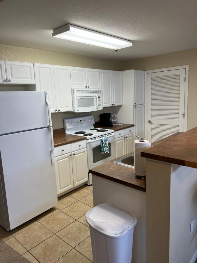 טופיקה Washburn Hotel Suites מראה חיצוני תמונה